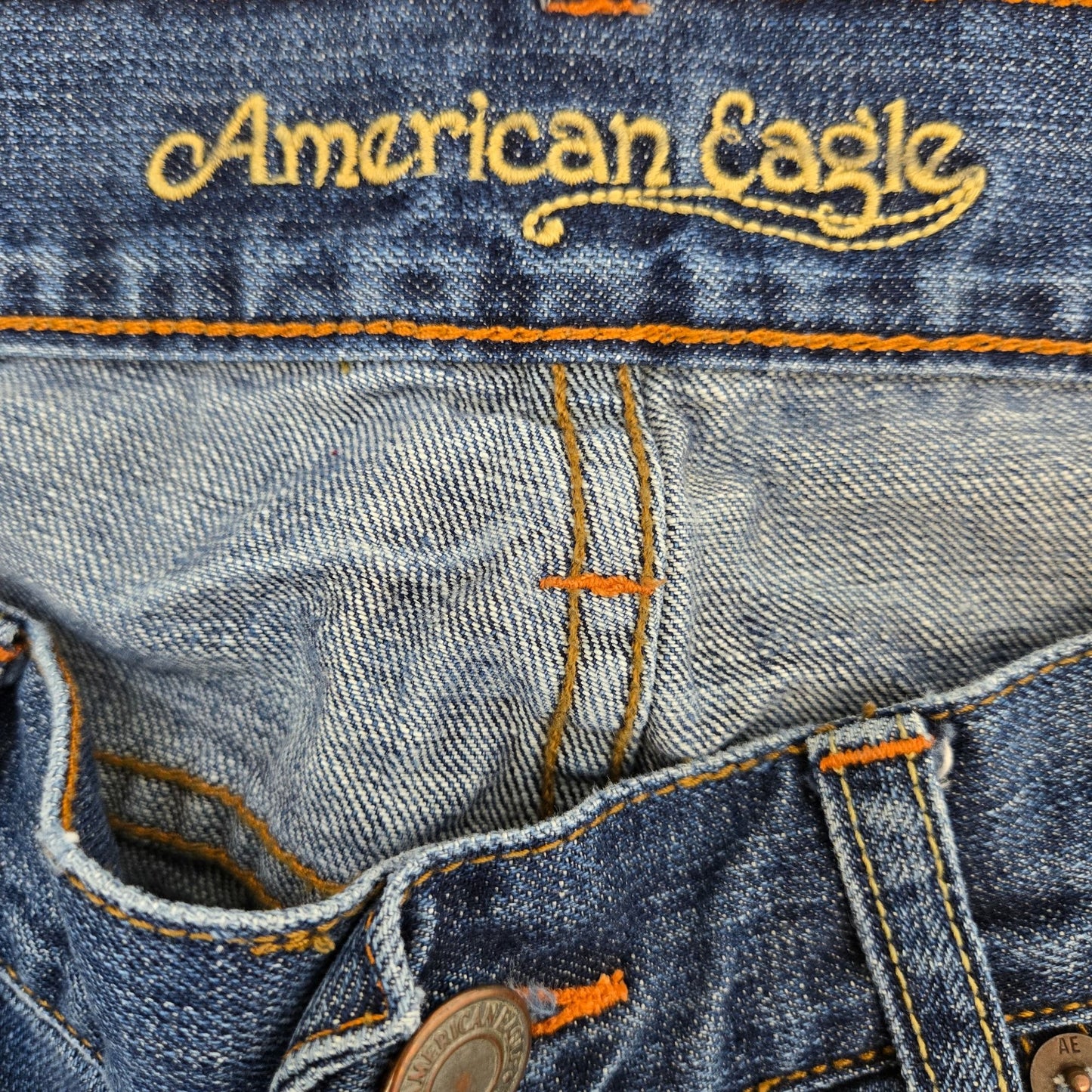 American Eagle AE Vintage Fit Relaxed Jeans Size 4