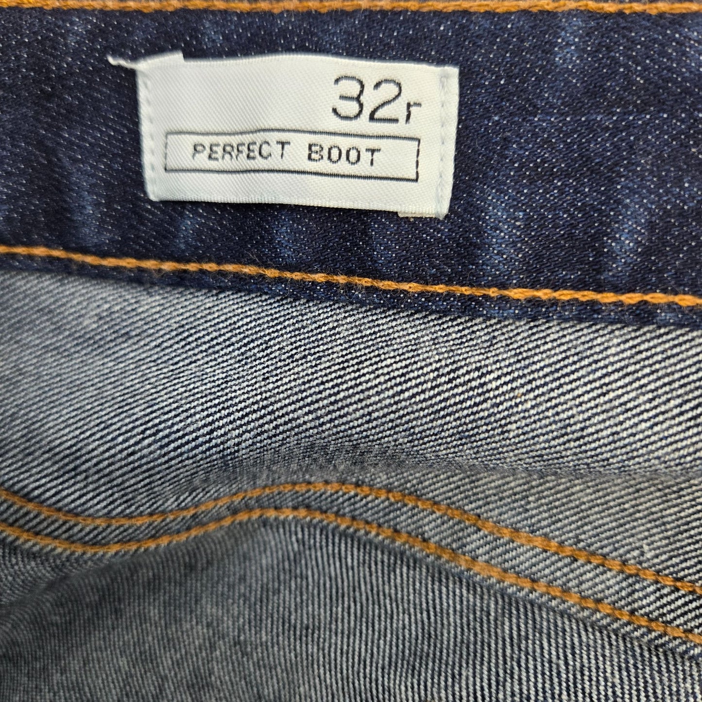 Gap 1969 Perfect Bootcut Mid-Rise Jeans Size 32