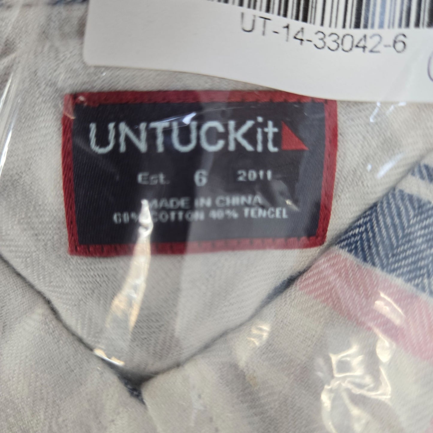 NWT UNTUCKit De Toren Plaid Long Sleeve Button Down Shirt Size 6