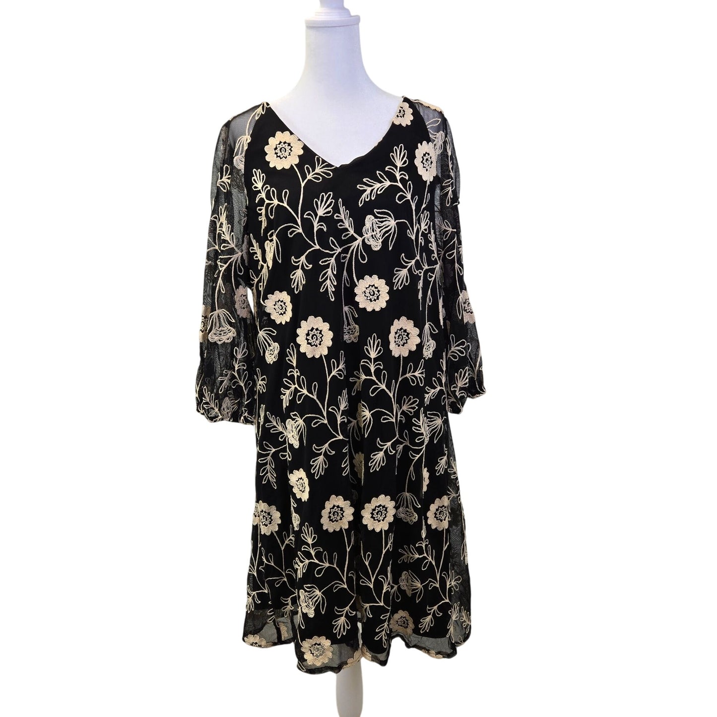 Julian Taylor Floral Embroidered Mesh Overlay Shift Dress Size 14W