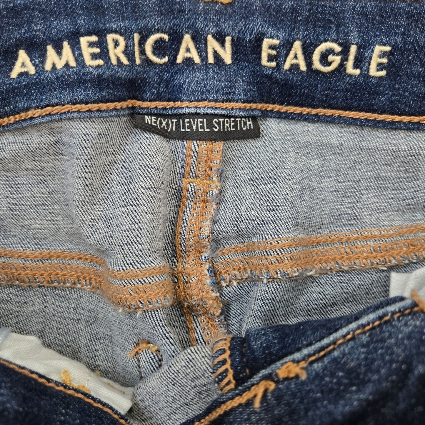 American Eagle Super High Rise Distressed Jegging Jeans Size 000 Short