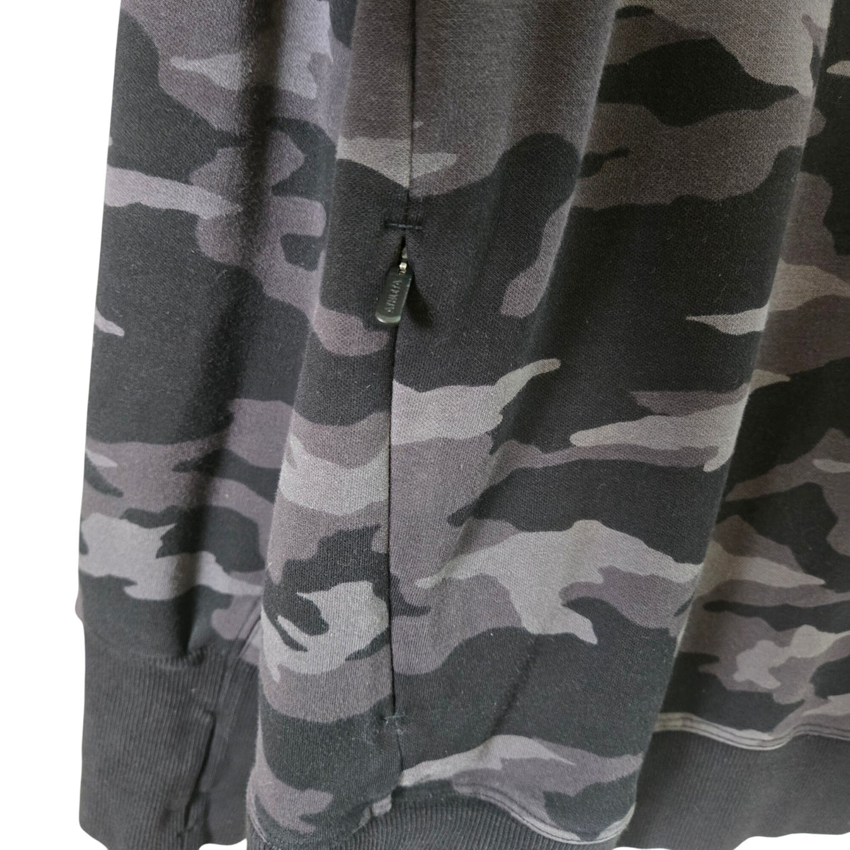 Athleta Triumph Camo Crewneck Sweatshirt with Zip Pockets Size Medium