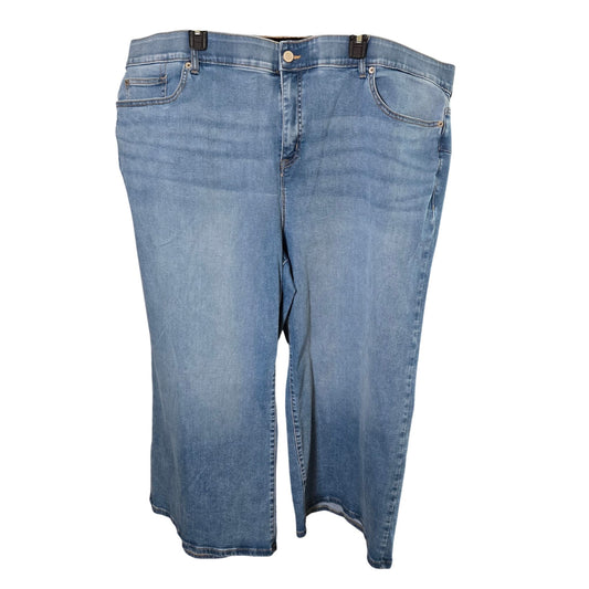 NWT Torrid Bombshell Wide Leg Ankle Crop Super Soft Jeans in Aires Size 28
