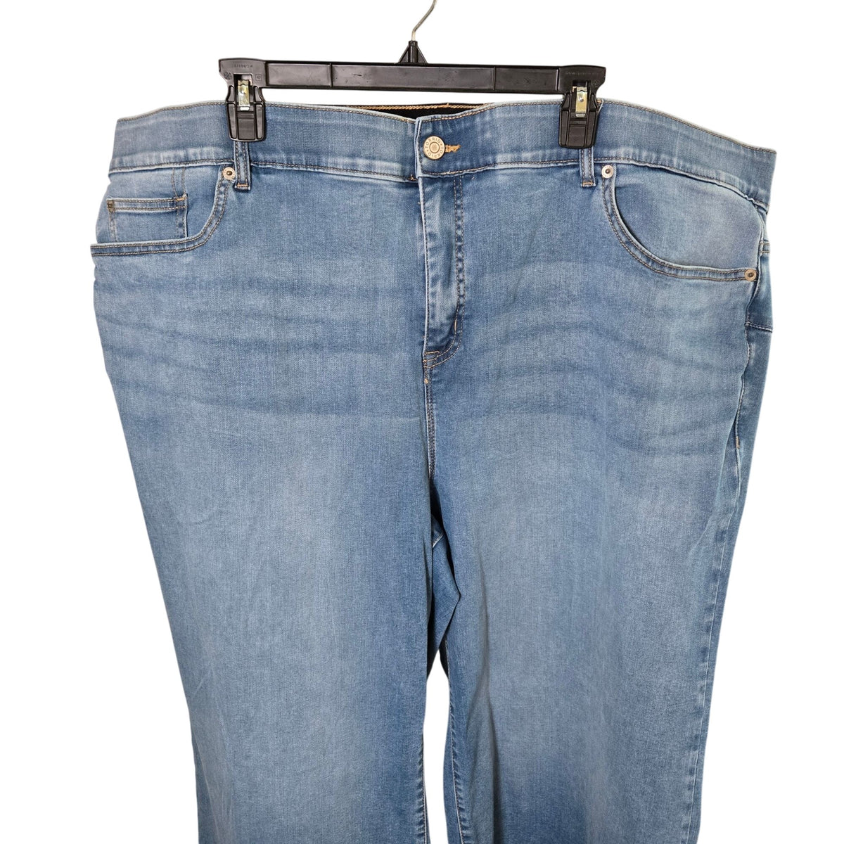 NWT Torrid Bombshell Wide Leg Ankle Crop Super Soft Jeans in Aires Size 28