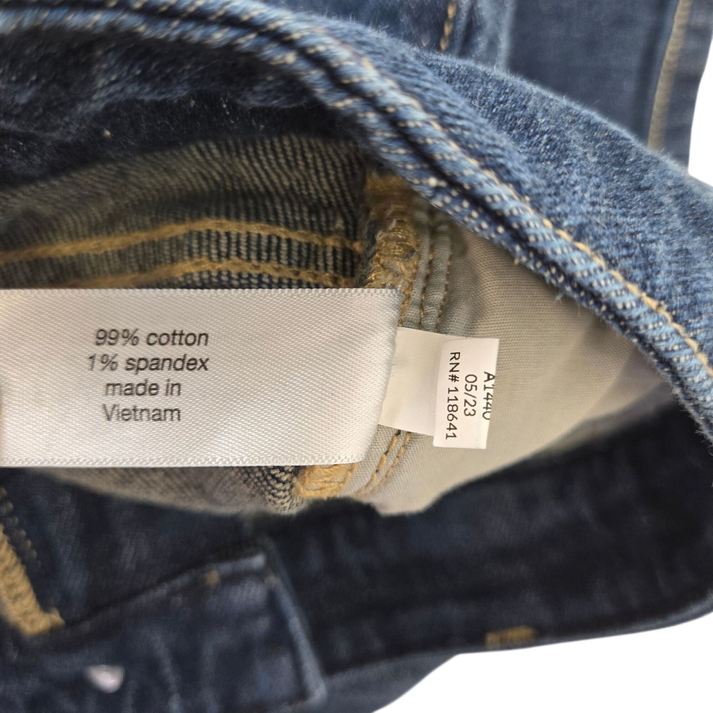 Lane Bryant Mid-Rise Boyfriend Flex Magic Waistband Jeans Size 16