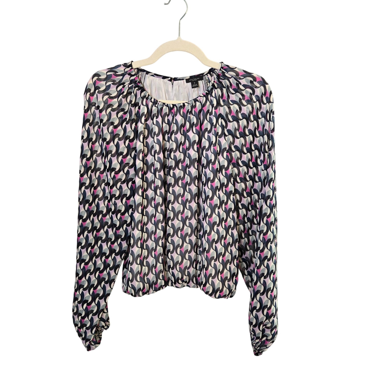 NWOT Ann Taylor Factory Graphic Print Crinkle Blouse Size Medium