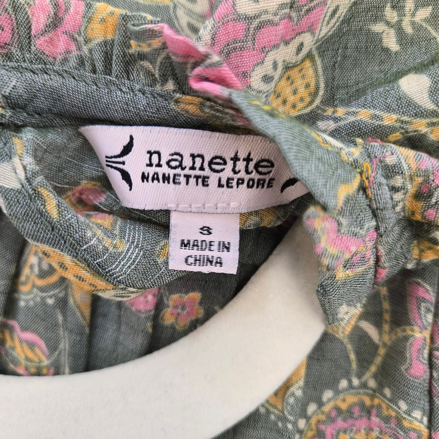 Nanette Lepore Floral Ruffle Cap Sleeve Blouse Size Small