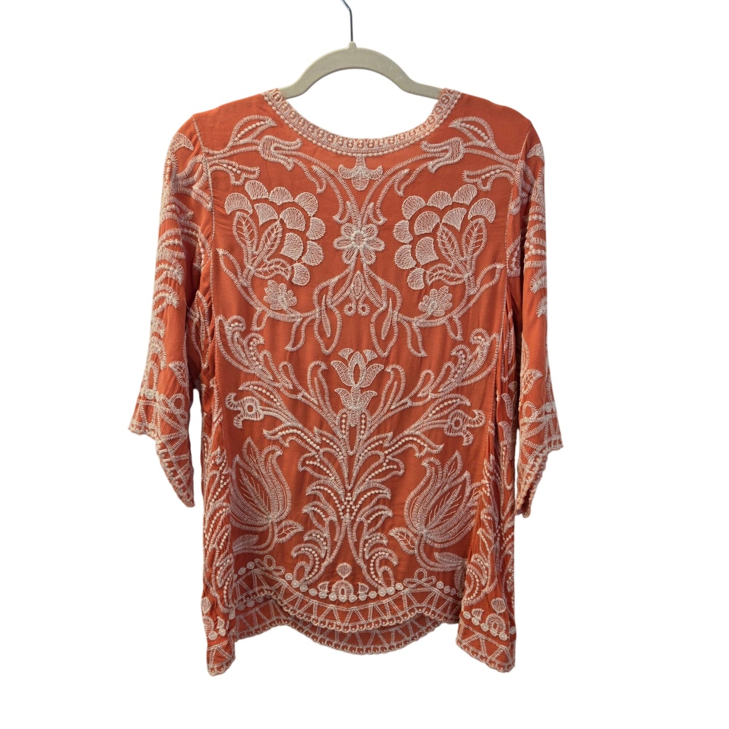 Solitaire Embroidered Handkerchief Sleeve Boho Top Size Medium