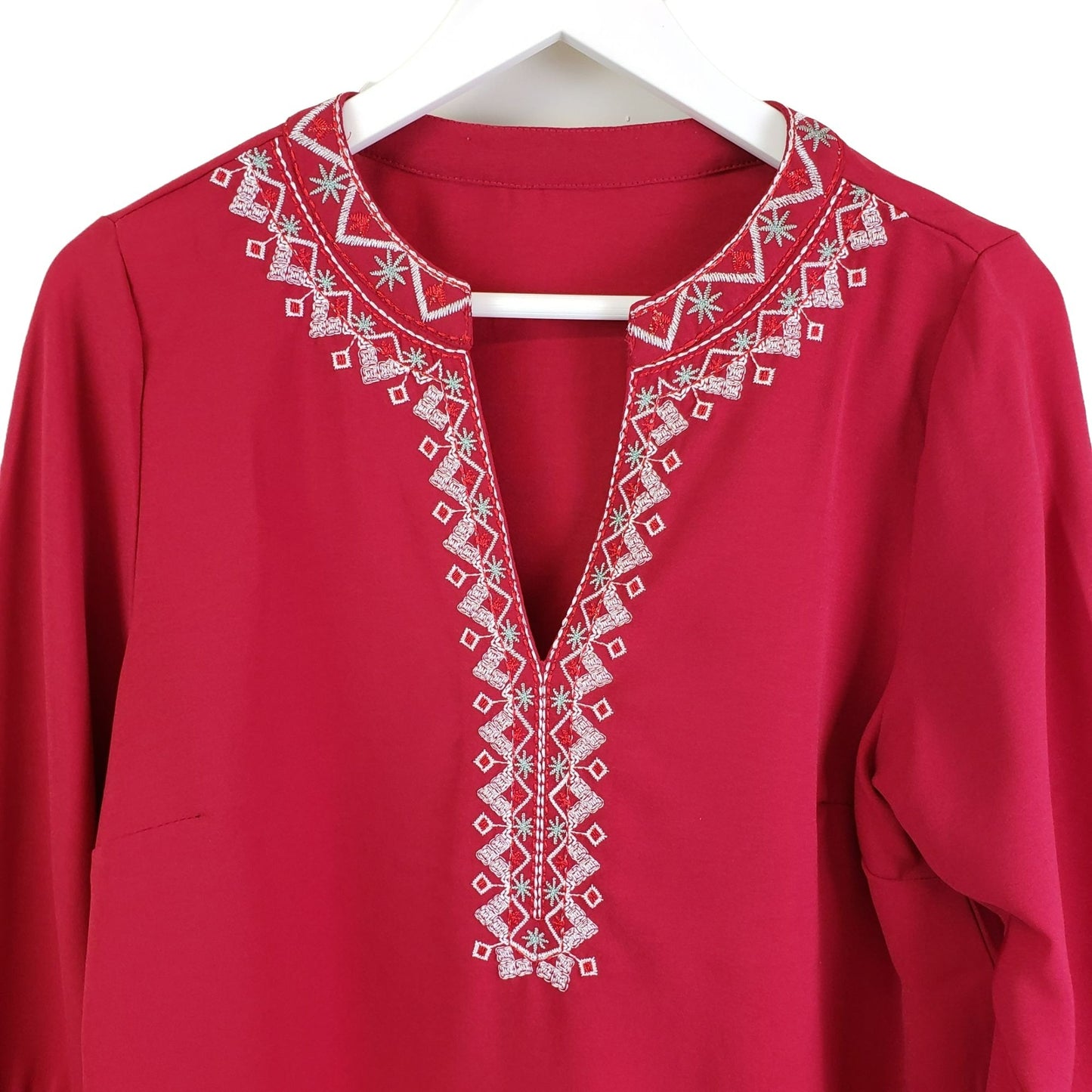 Unbranded Embroidered Boho Blouse with Bell Sleeves Size Medium